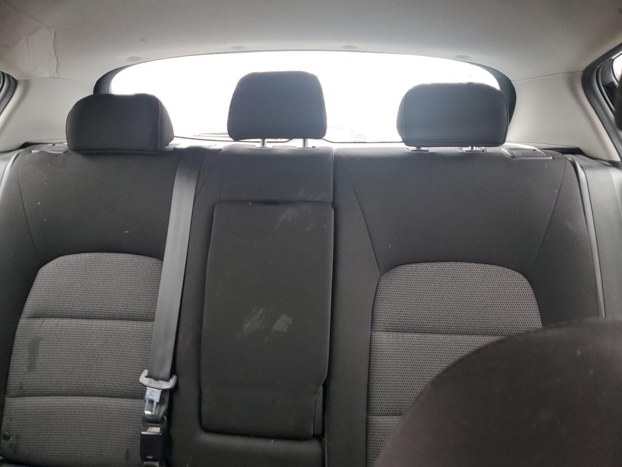 KNAFK5A82H5676094 2017 Kia Forte Lx