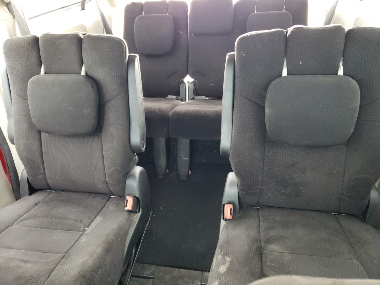 2C4RDGCG6DR635796 2013 Dodge Grand Caravan Sxt