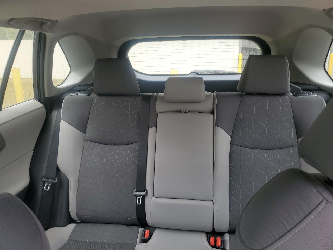 4T3RWRFV2MU023682 2021 Toyota Rav4 Xle