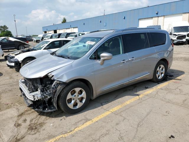 2017 Chrysler Pacifica Touring L Plus VIN: 2C4RC1EG2HR519370 Lot: 54304624