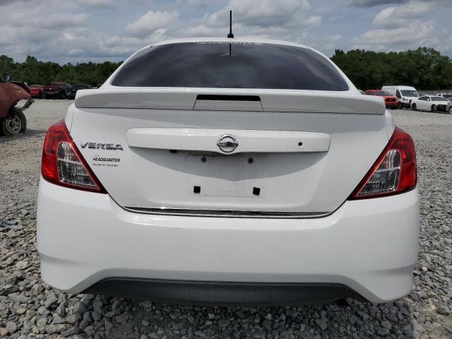  NISSAN VERSA 2019 Biały