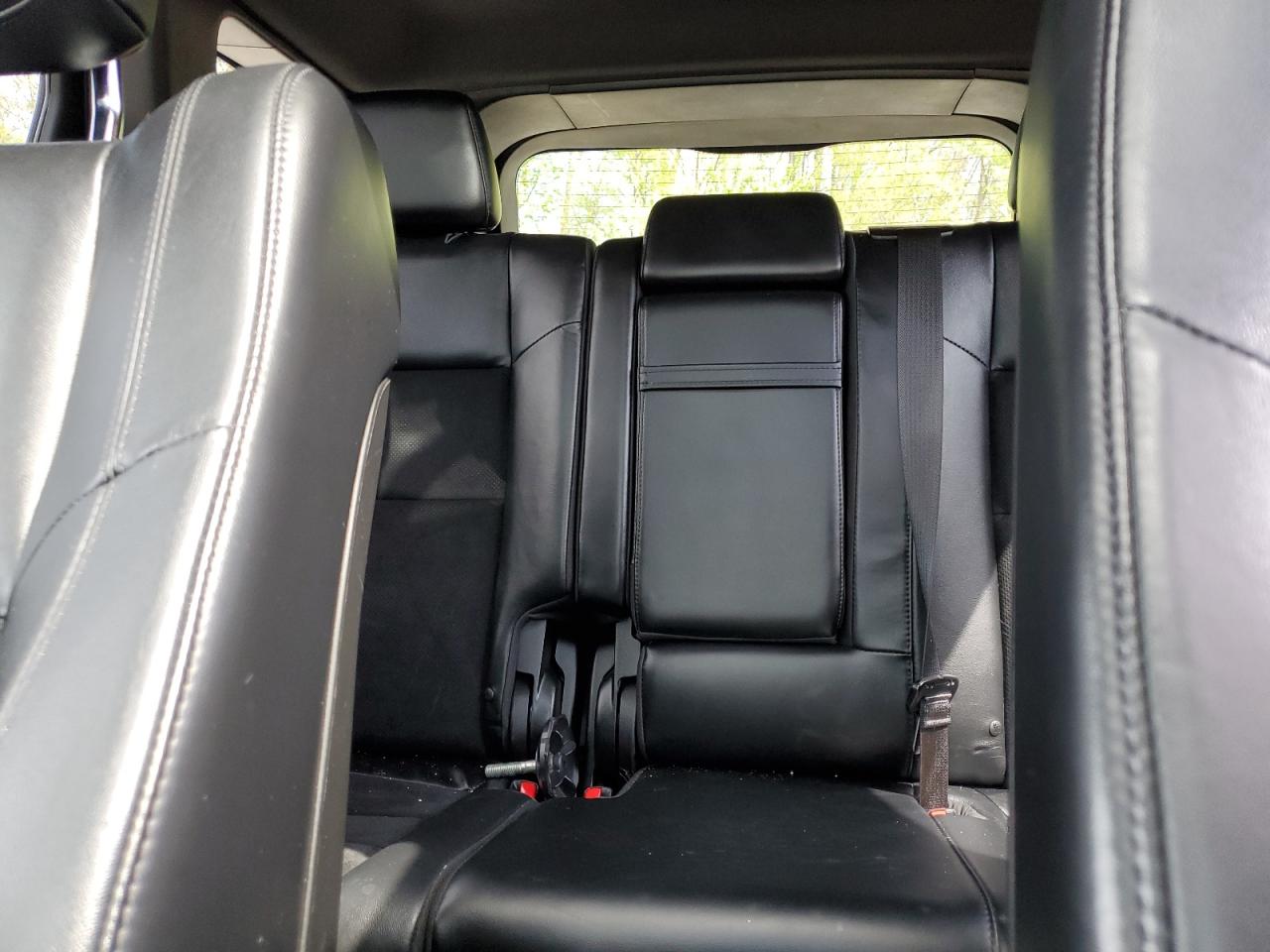 1C4RJFAG0FC893328 2015 Jeep Grand Cherokee Laredo