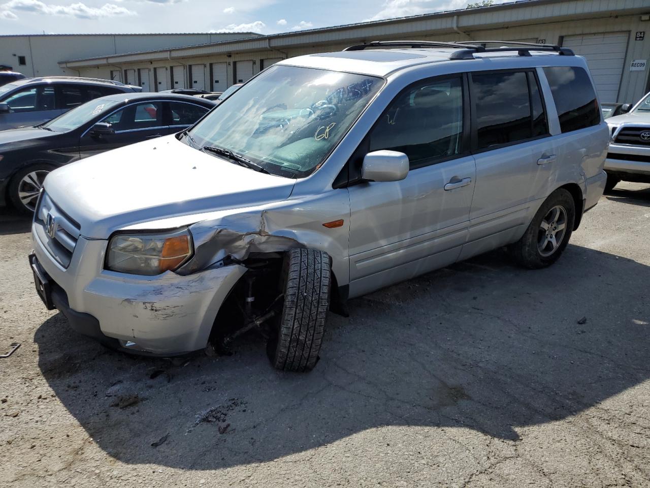 5FNYF18368B053224 2008 Honda Pilot Se