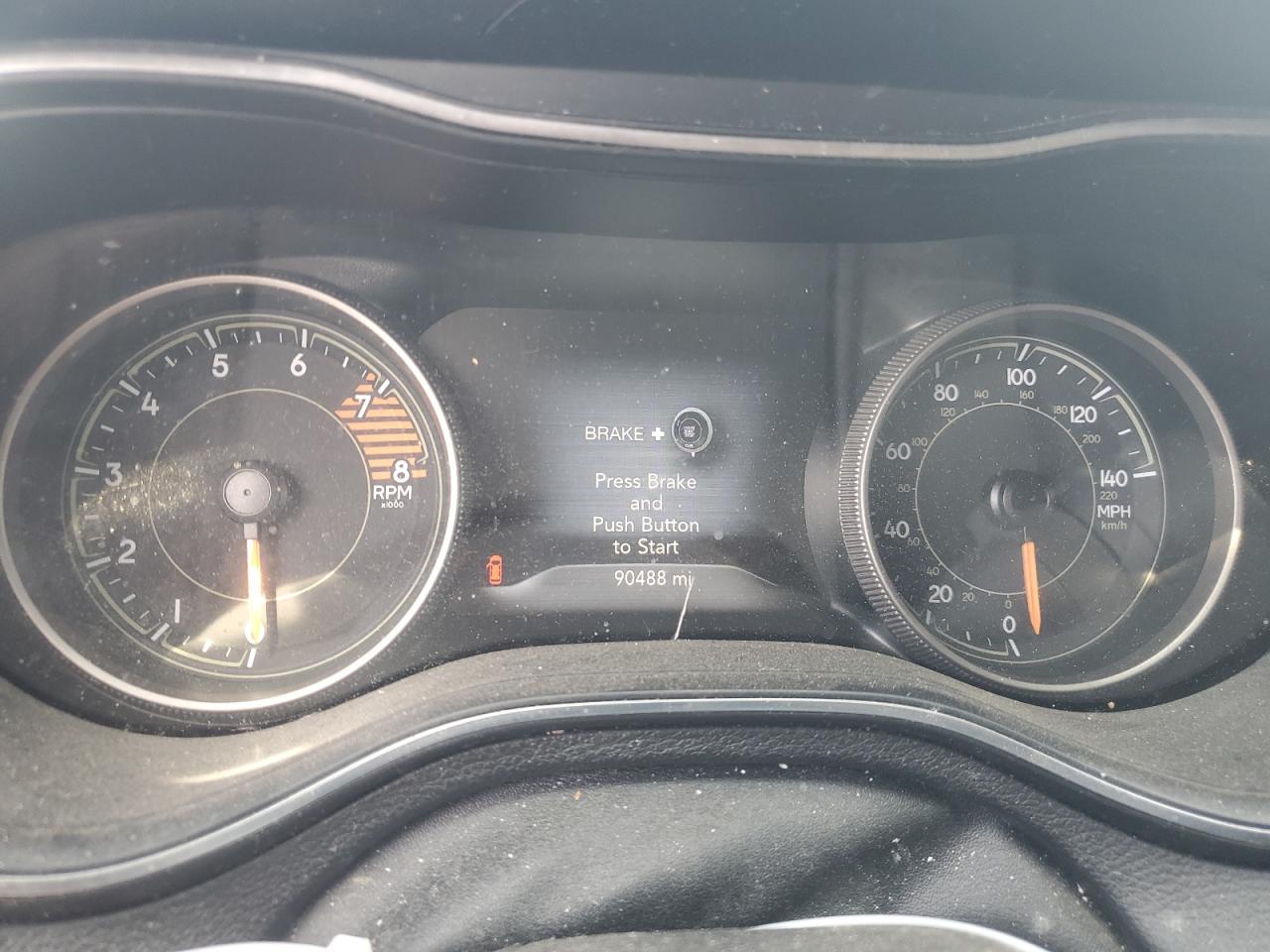 1C4PJMDX2KD354477 2019 Jeep Cherokee Limited