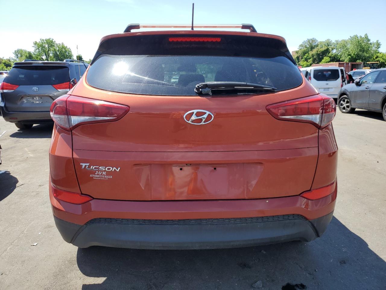 KM8J33A49GU114012 2016 Hyundai Tucson Limited