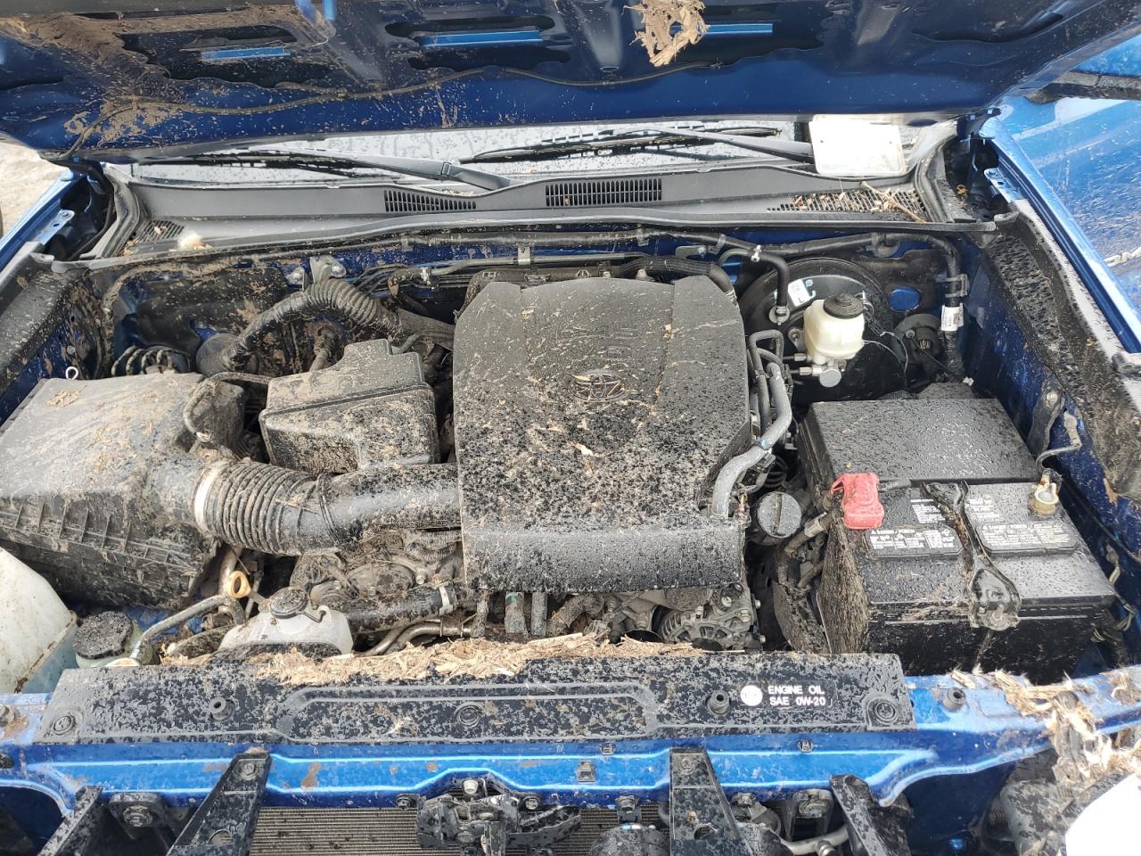 3TMCZ5AN2JM138261 2018 Toyota Tacoma Double Cab