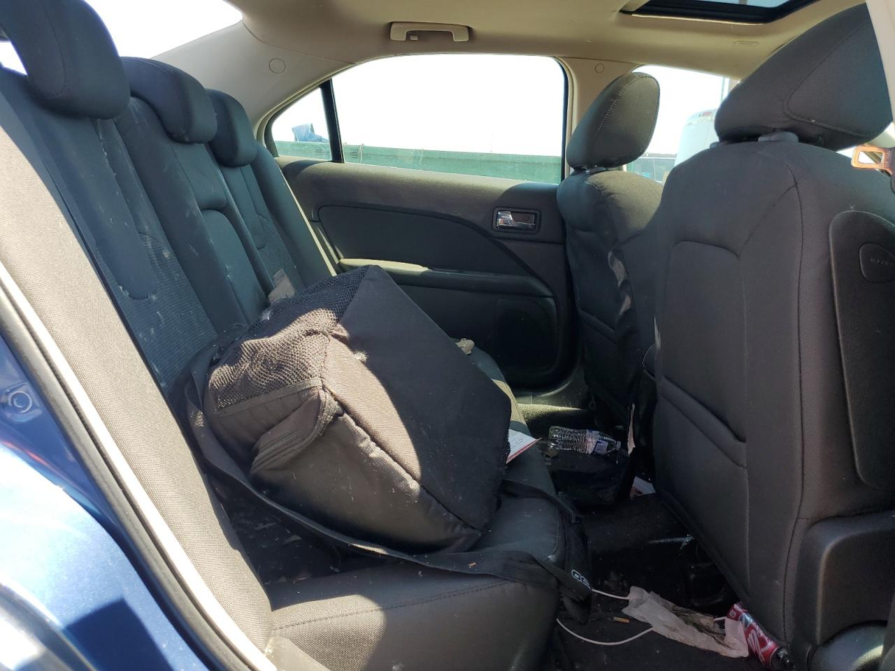 3FAHP0HA4AR301583 2010 Ford Fusion Se