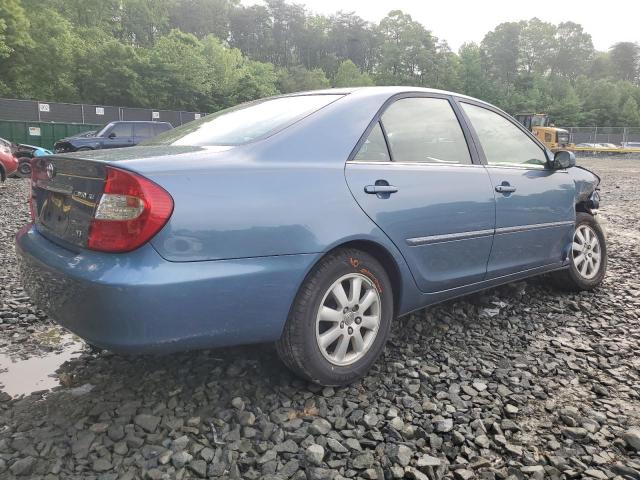 2003 Toyota Camry Le VIN: 4T1BF30K83U552462 Lot: 53925794