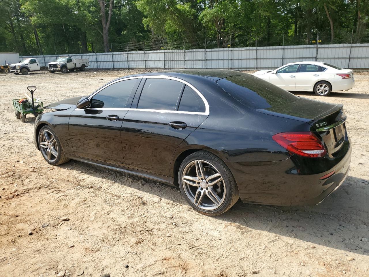 WDDZF4JB1HA113688 2017 Mercedes-Benz E 300