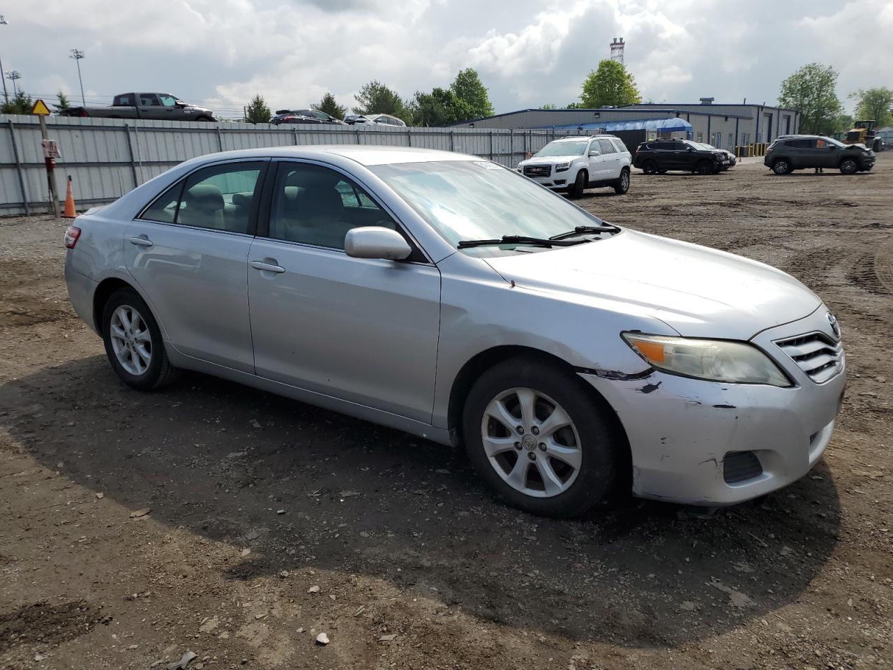 4T1BF3EK1BU758391 2011 Toyota Camry Base