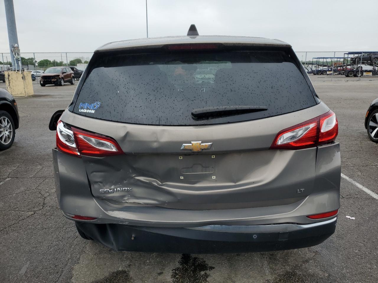 3GNAXJEV1JL115678 2018 Chevrolet Equinox Lt