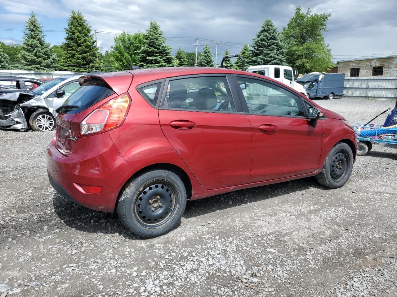 2015 Ford Fiesta Se vin: 3FADP4EE4FM110022