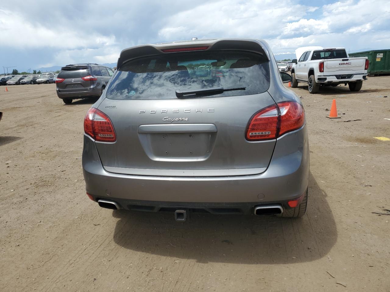 WP1AA2A23ELA07445 2014 Porsche Cayenne