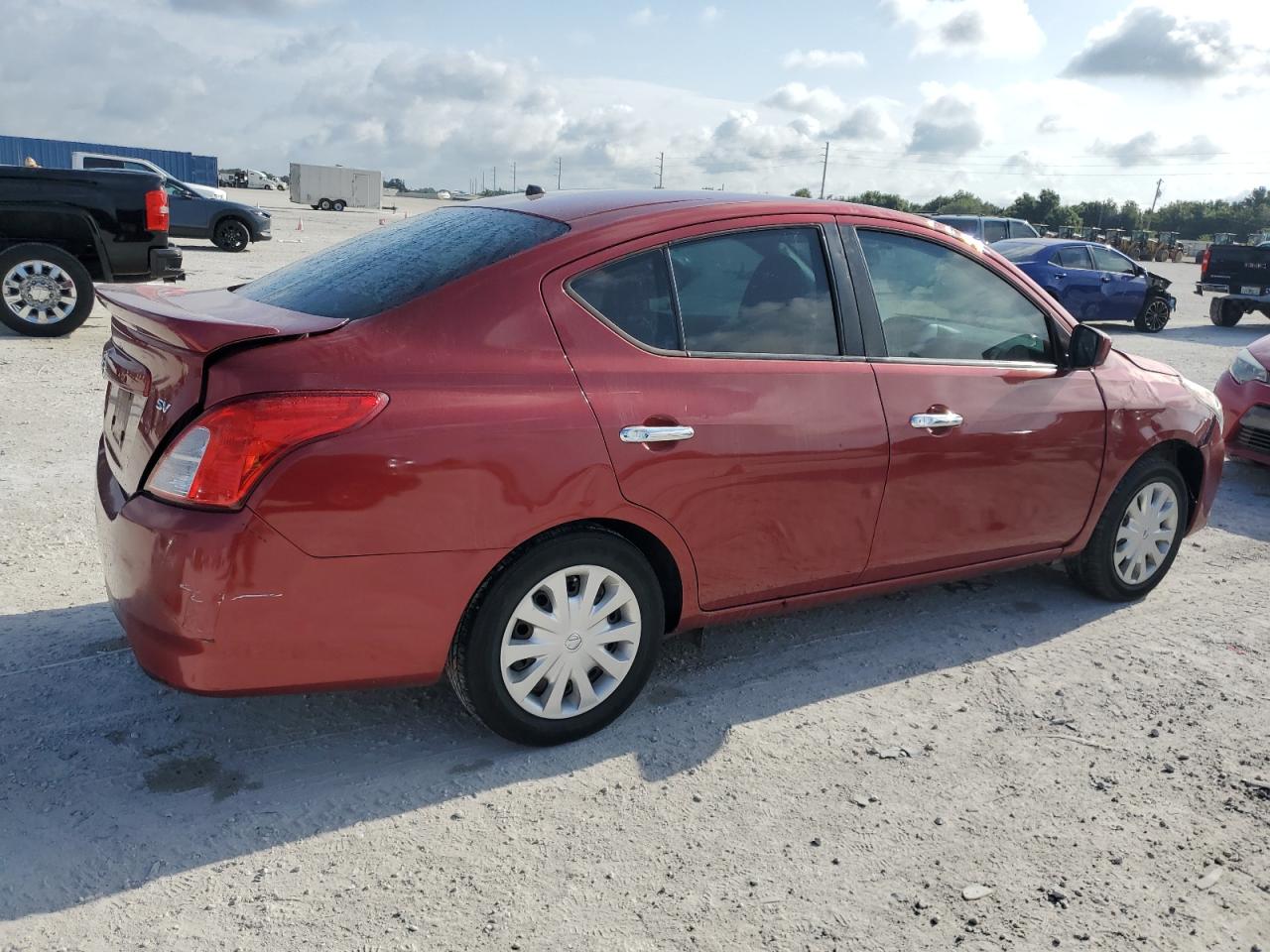 3N1CN7AP1HK440920 2017 Nissan Versa S