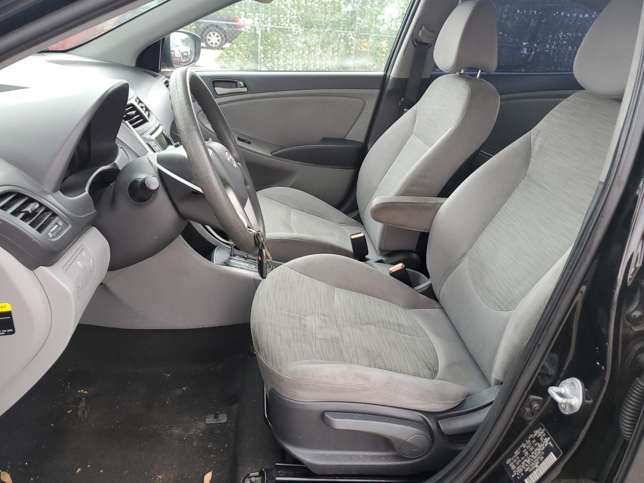 KMHCT4AE2HU242116 2017 Hyundai Accent Se