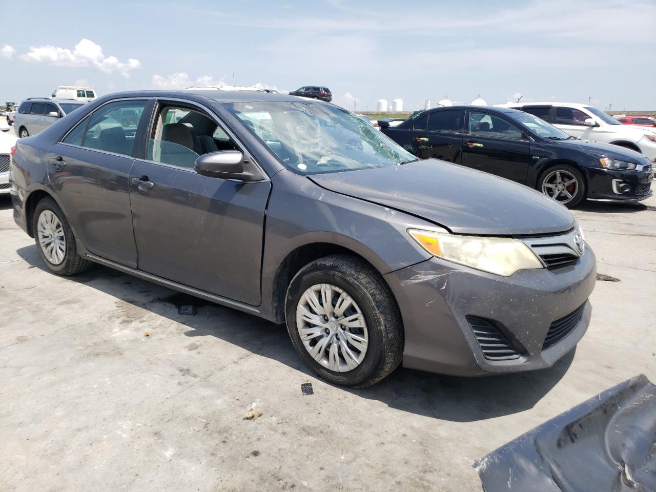 4T4BF1FK0ER396566 2014 Toyota Camry L