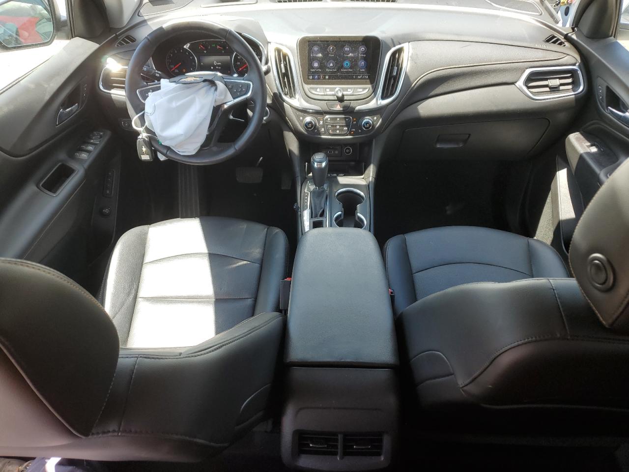 2GNAXNEV5K6235111 2019 Chevrolet Equinox Premier