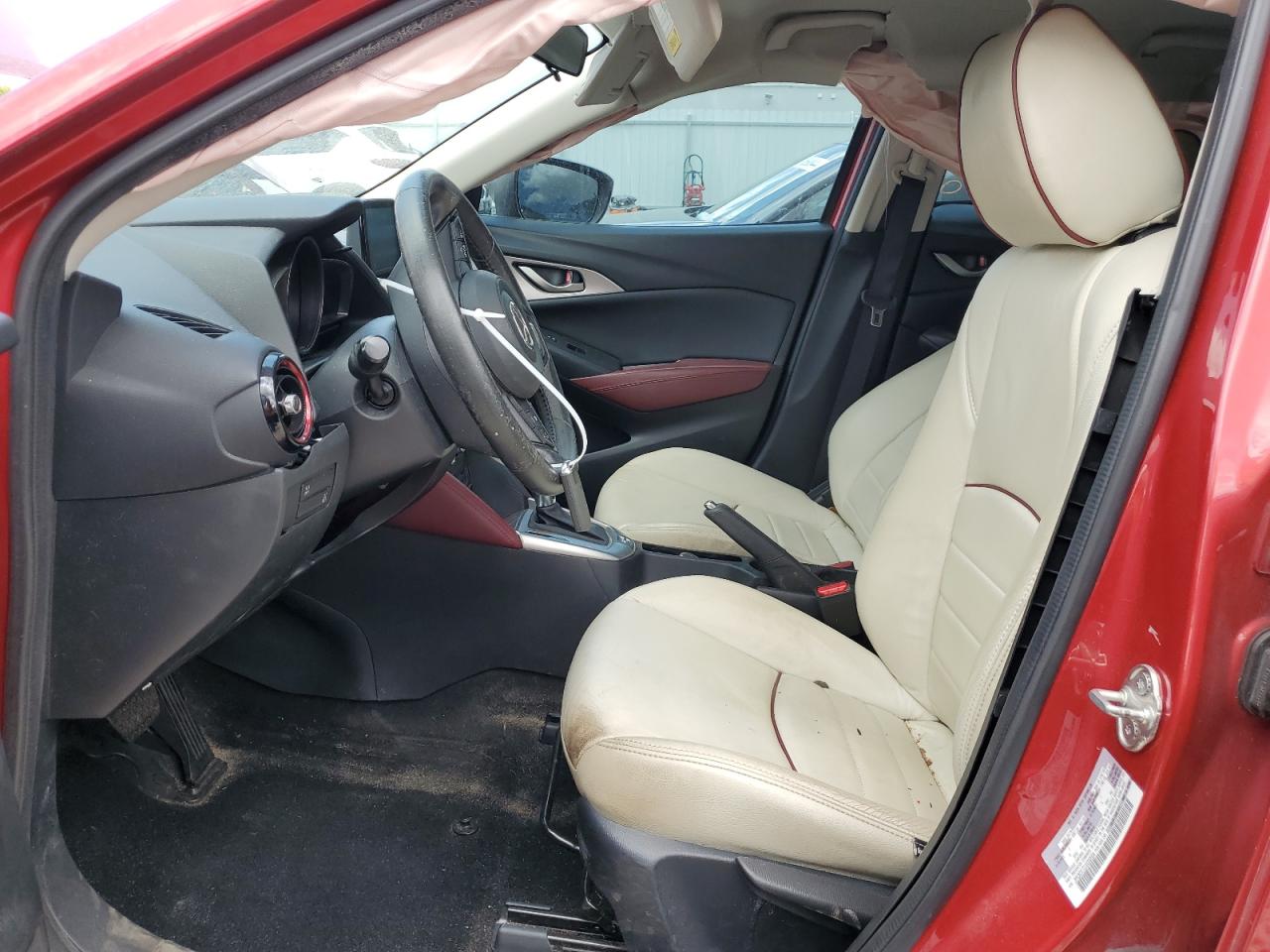 JM1DKDC72J0332664 2018 Mazda Cx-3 Touring