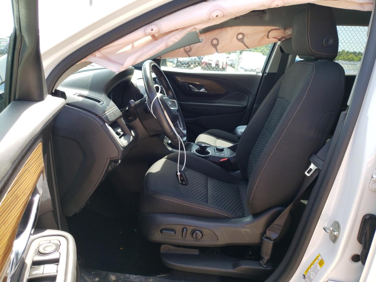 3GKALTEV8JL328762 2018 GMC Terrain Sle