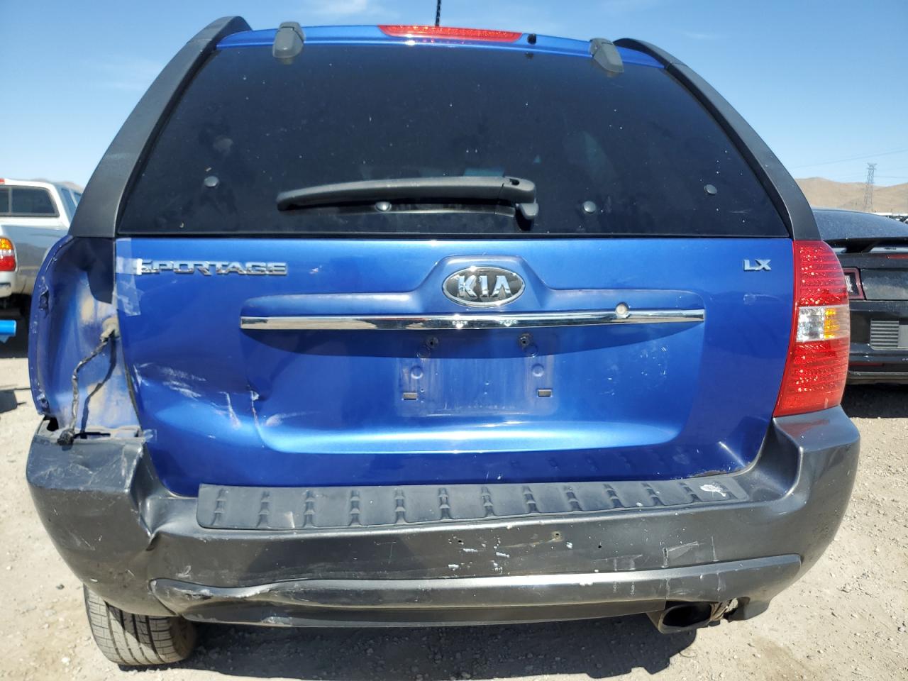 KNDJF724287477513 2008 Kia Sportage Lx