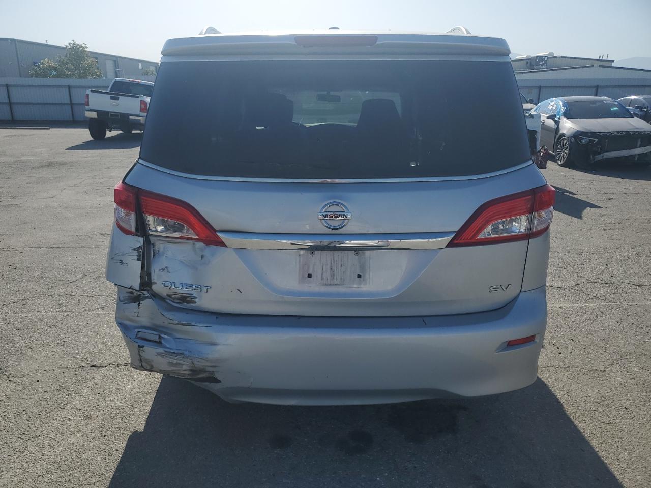 JN8AE2KP2G9155574 2016 Nissan Quest S