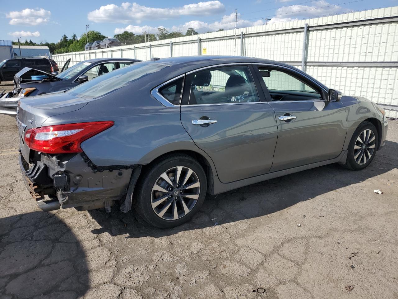 1N4AL3AP1GC266022 2016 Nissan Altima 2.5