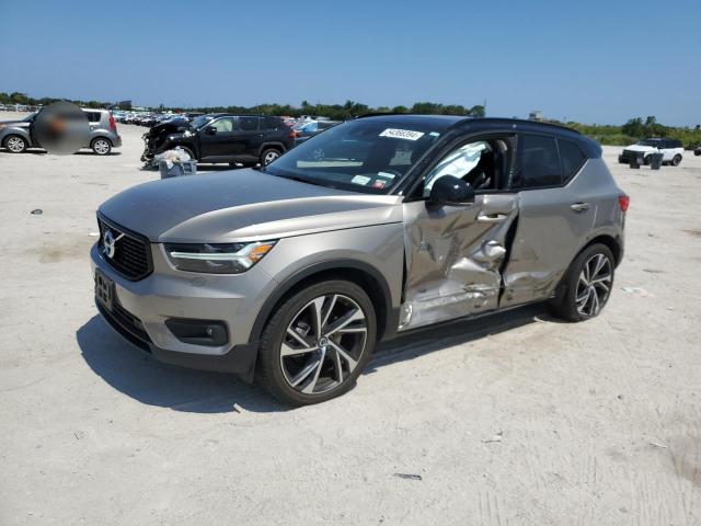 2022 Volvo Xc40 T5 R-Design VIN: YV4162UM1N2784399 Lot: 54366394