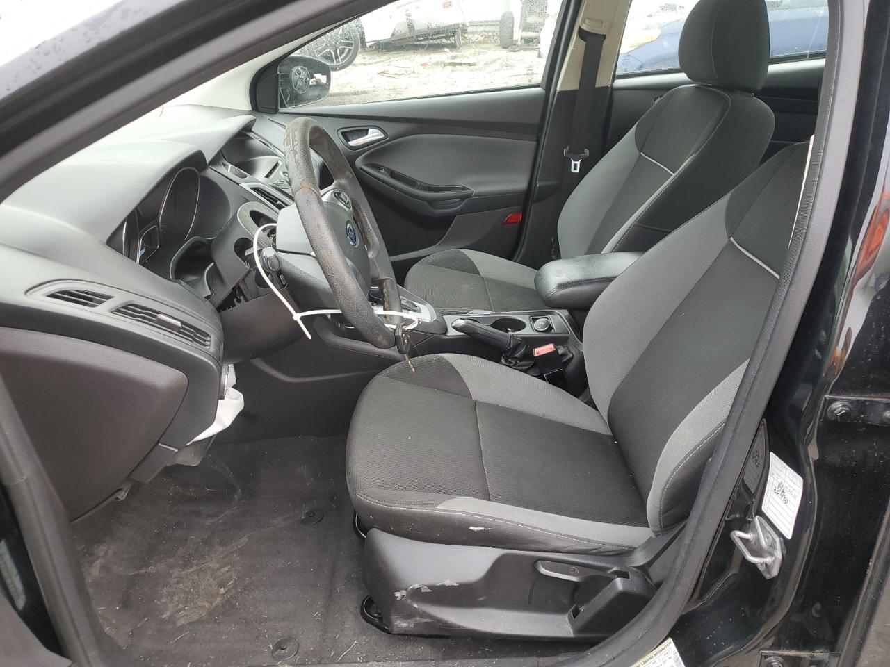 1FADP3F28EL307354 2014 Ford Focus Se