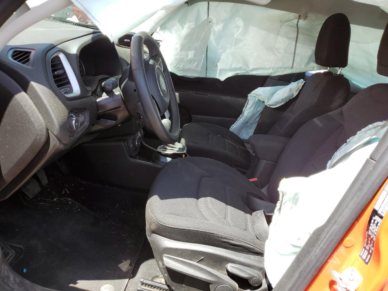 ZACNJBBB4LPL68206 2020 Jeep Renegade Latitude