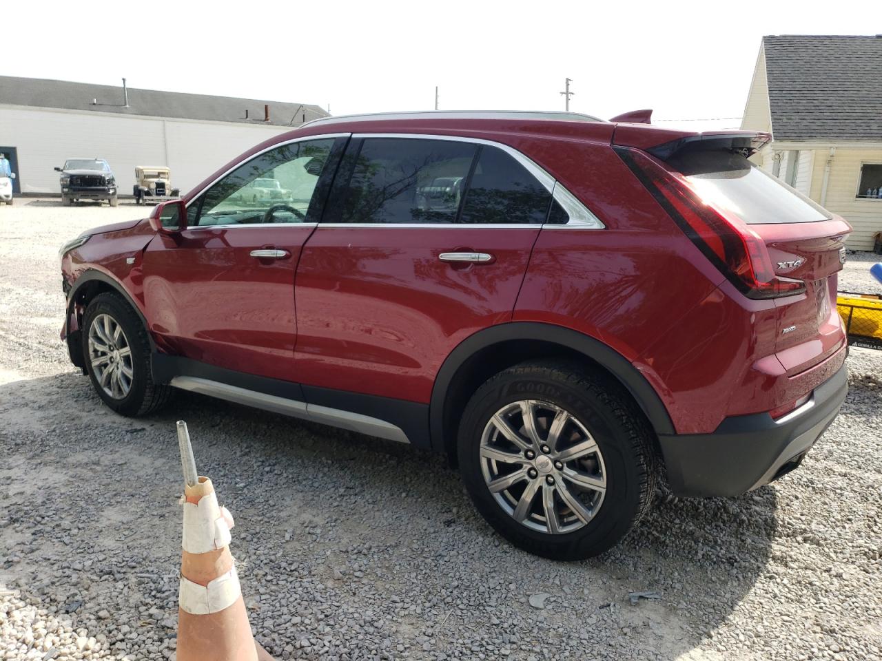 1GYFZDR42LF039066 2020 Cadillac Xt4 Premium Luxury