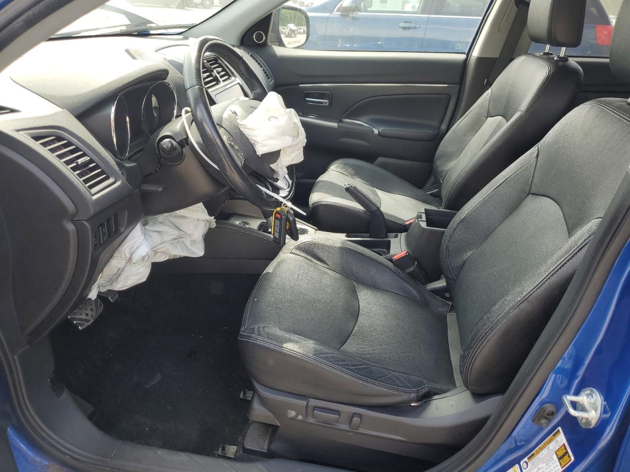 JA4AR4AW6JU007088 2018 Mitsubishi Outlander Sport Sel