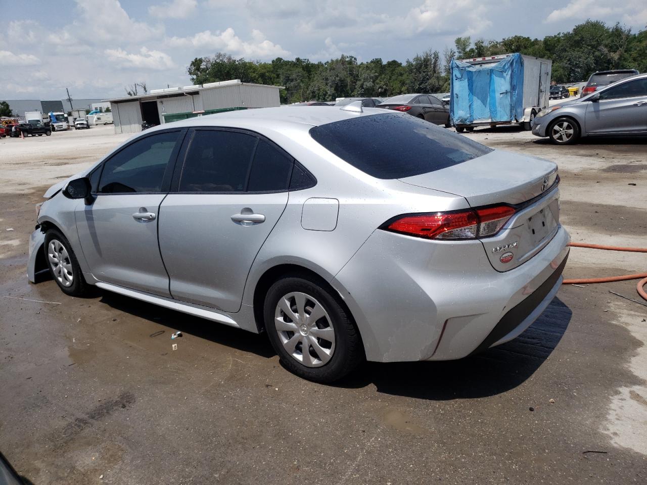 2020 Toyota Corolla Le vin: 5YFEPRAEXLP063696