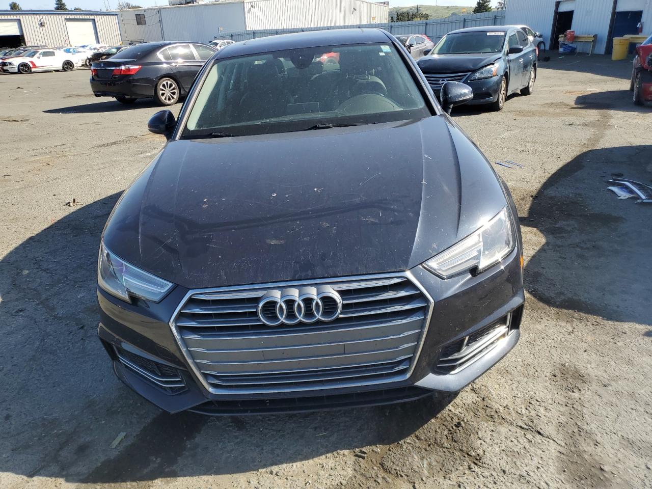 2018 Audi A4 Premium vin: WAUKMAF4XJA113329