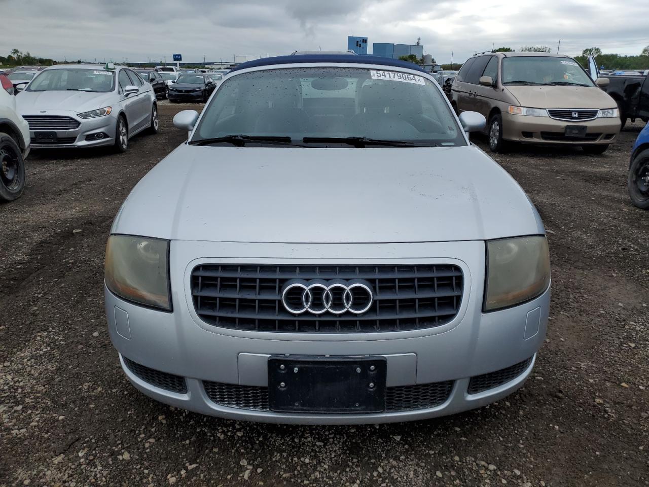 TRUTC28N041007018 2004 Audi Tt