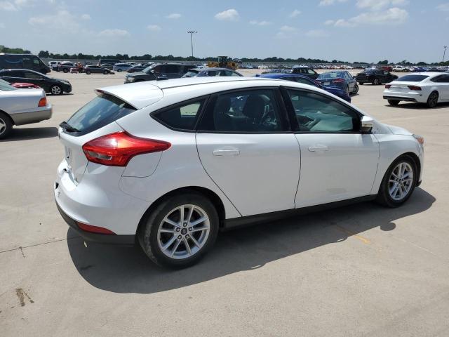 2015 Ford Focus Se VIN: 1FADP3K20FL234035 Lot: 53850924