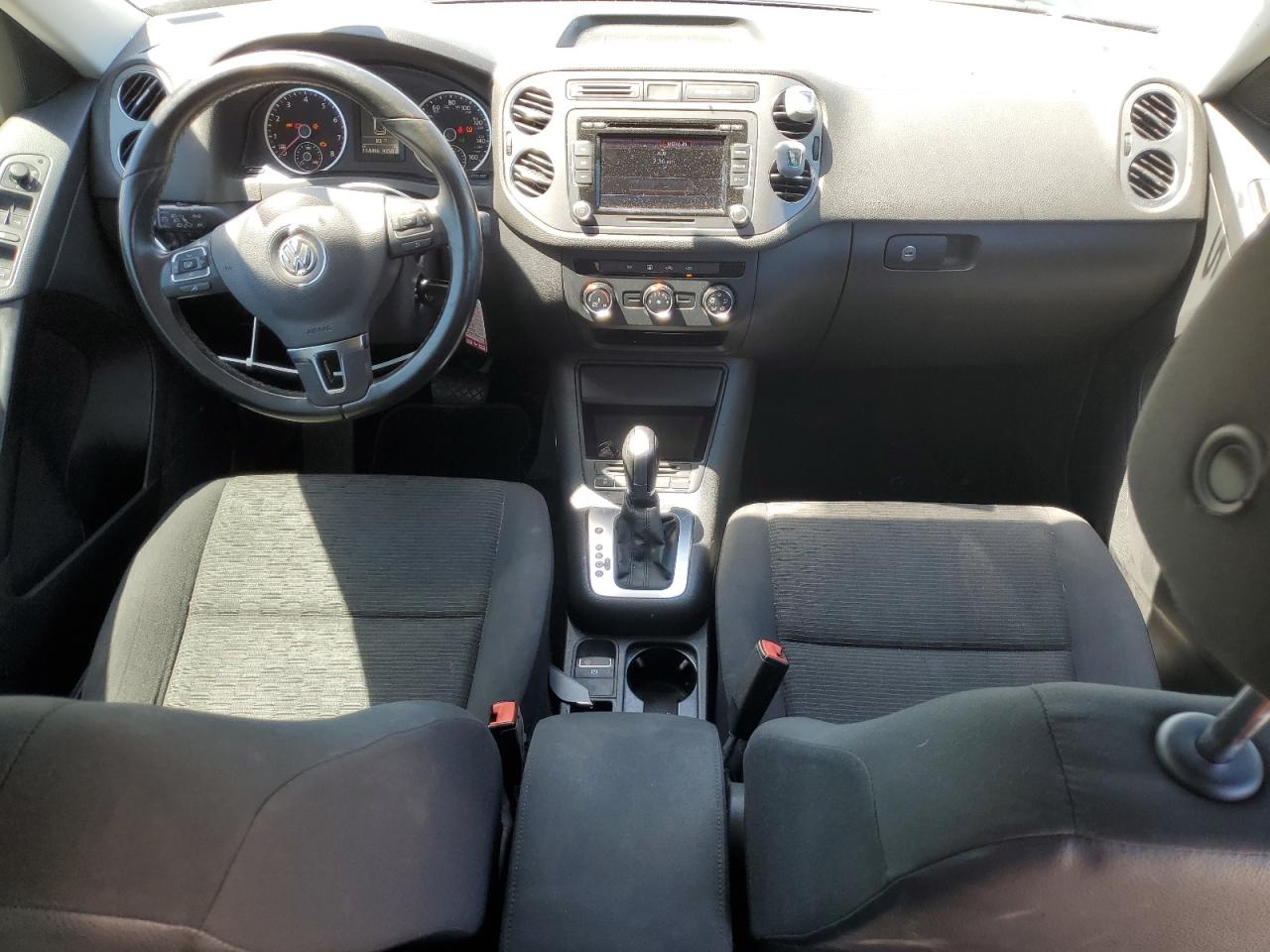 WVGAV7AX4FW582079 2015 Volkswagen Tiguan S