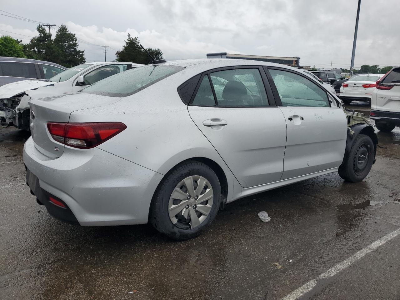 3KPA24ABXJE100217 2018 Kia Rio Lx