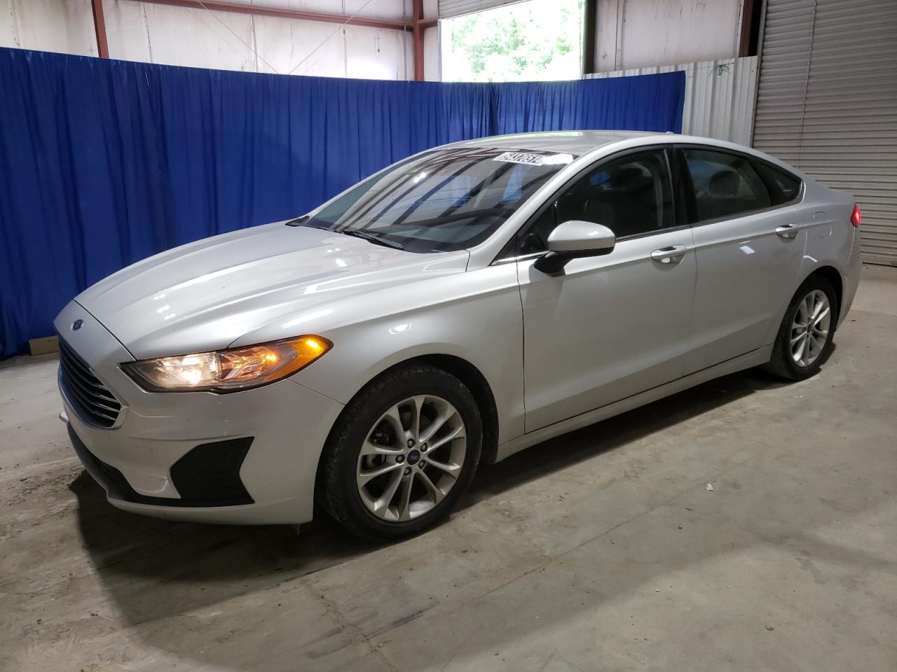 3FA6P0HD8KR183881 2019 Ford Fusion Se