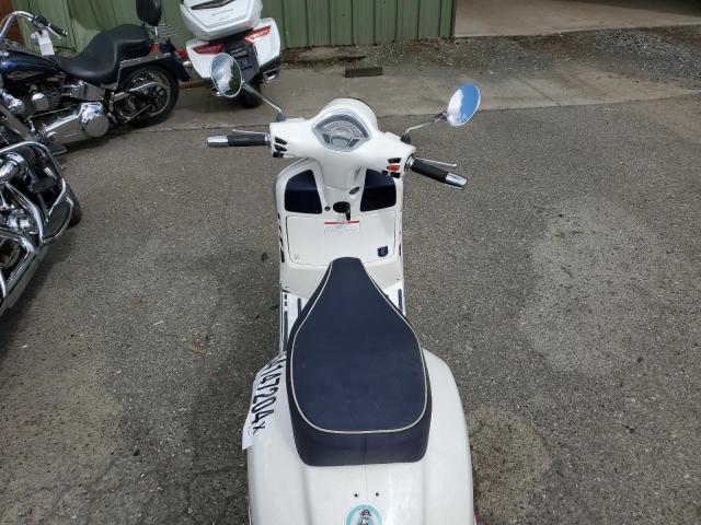 2020 VESPA GTS300 - ZAPMA39M8L5100200