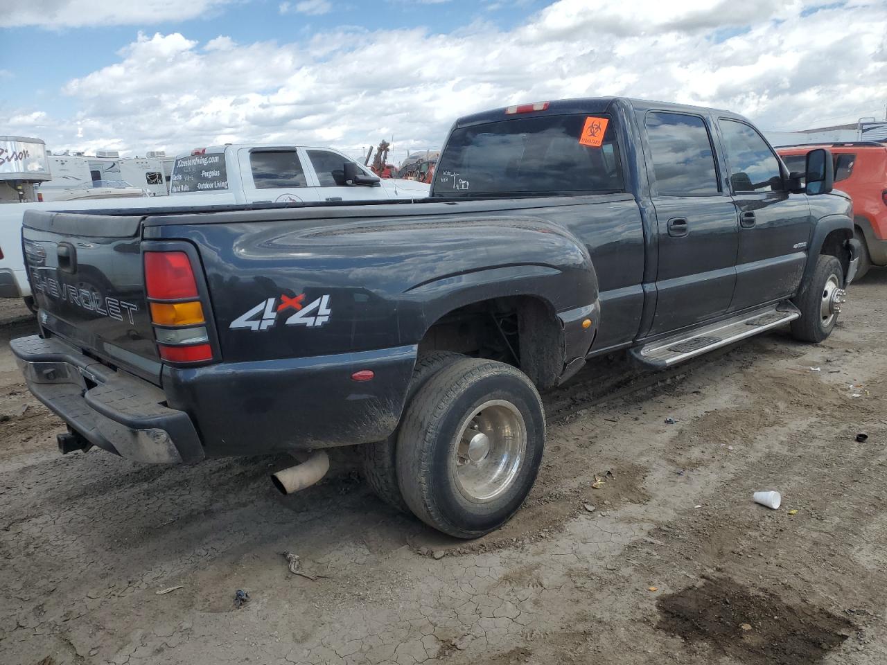 1GCJK33UX5F925887 2005 Chevrolet Silverado K3500