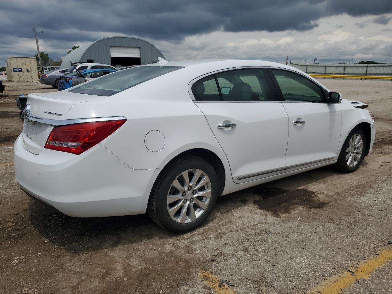 2014 Buick Lacrosse vin: 1G4GB5GR9EF132295