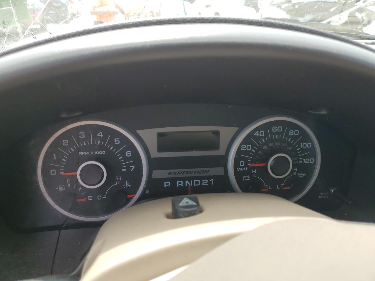 1FMFU17585LA81093 2005 Ford Expedition Eddie Bauer