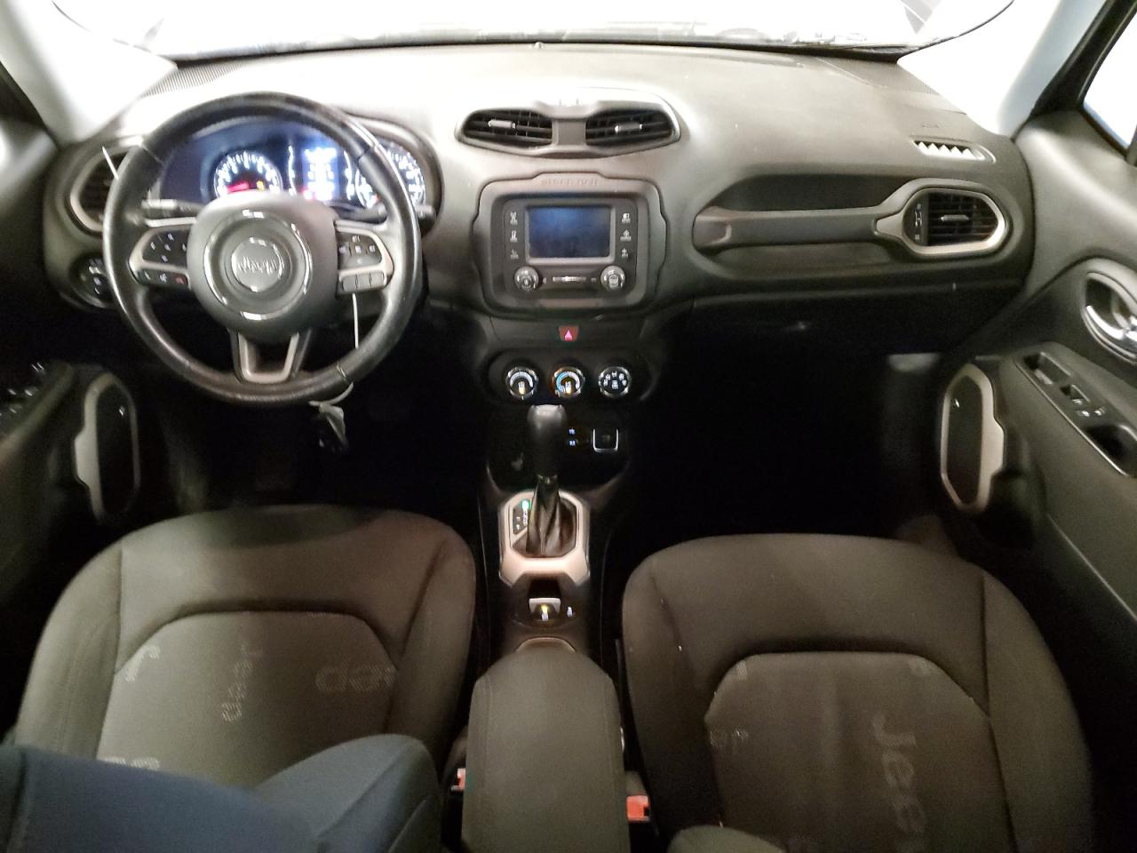 ZACCJABT2GPC59584 2016 Jeep Renegade Latitude