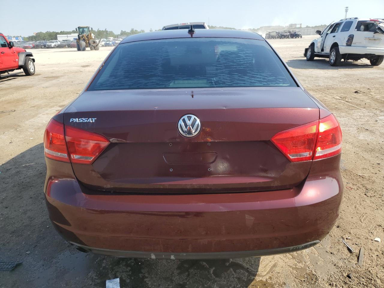 1VWAP7A3XEC025721 2014 Volkswagen Passat S