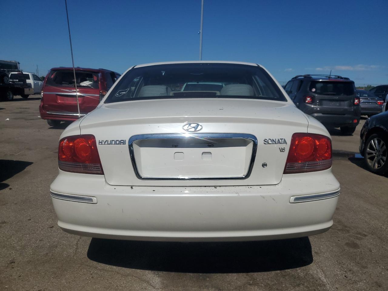 KMHWF35H94A018226 2004 Hyundai Sonata Gls