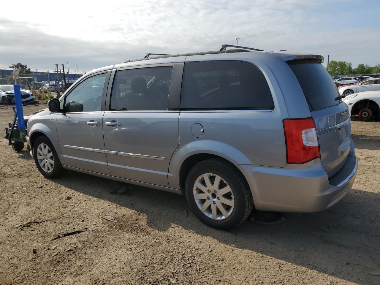 2015 Chrysler Town & Country Touring vin: 2C4RC1BG4FR637759