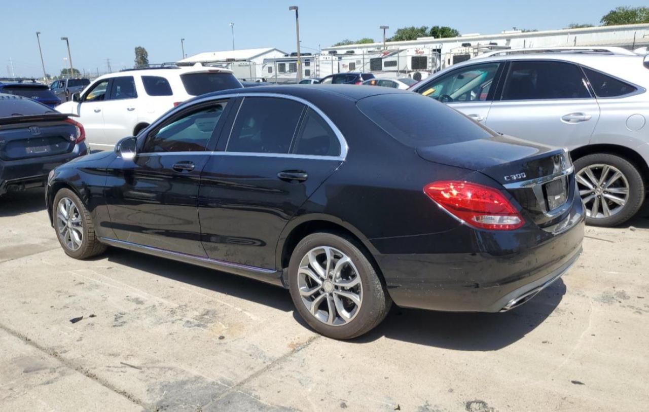 55SWF4KB8FU032329 2015 Mercedes-Benz C 300 4Matic