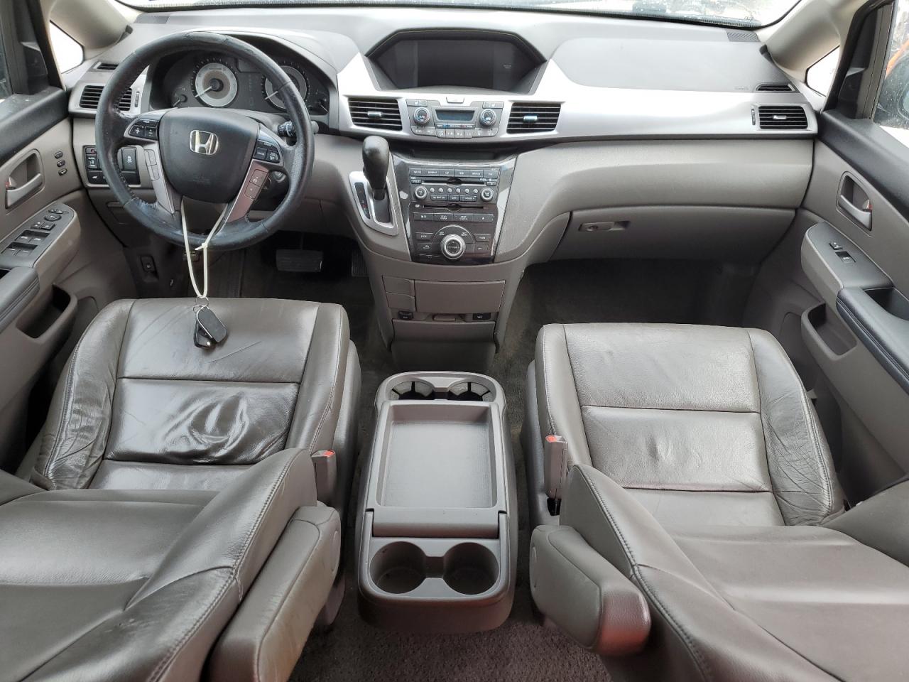 5FNRL5H91CB092904 2012 Honda Odyssey Touring
