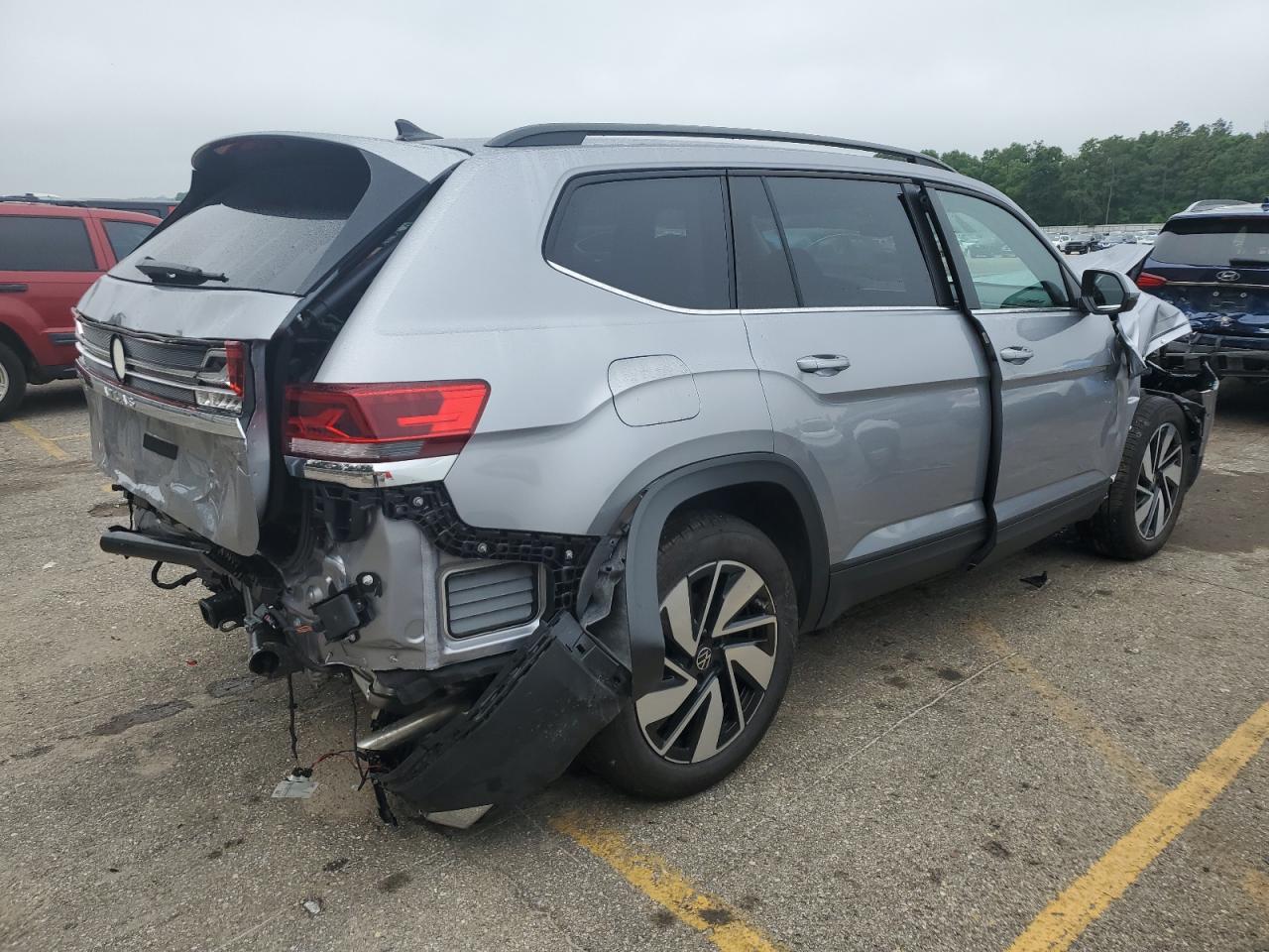 1V2HR2CA3RC548223 2024 Volkswagen Atlas Se