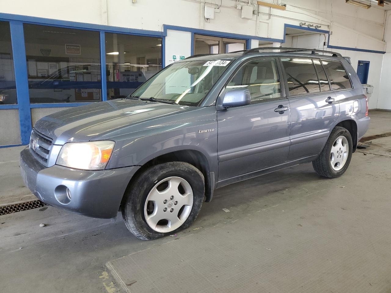 JTEEP21A240005853 2004 Toyota Highlander